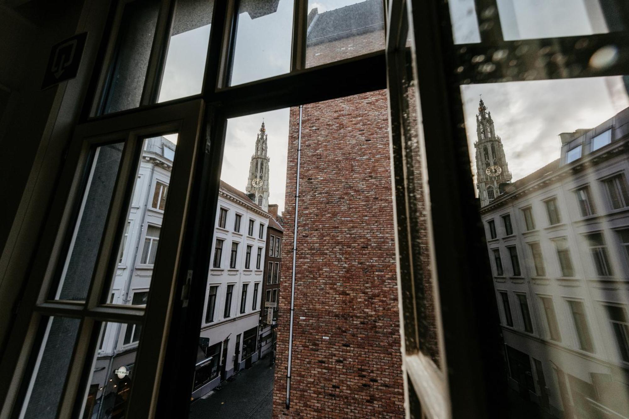 Cathedral View Apartment أنتويرب المظهر الخارجي الصورة